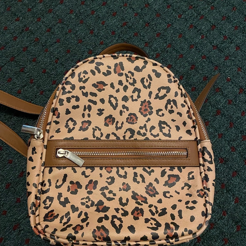 Little cheetah print backpack